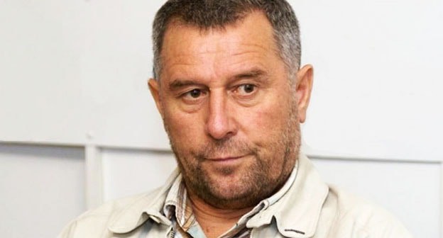 Ruslan Kutaev. Photo: https://memohrc.org/ru/news/eshche-raz-o-dele-kutaeva-vystupleniya-storon-v-preniyah, included by the Russian Ministry of Justice (MoJ) into the register of foreign agents.
Ruslan Kutaev. Photo: https://memohrc.org/ru/news/eshche-raz-o-dele-kutaeva-vystupleniya-storon-v-preniyah, included by the Russian Ministry of Justice (MoJ) into the register of foreign agents.