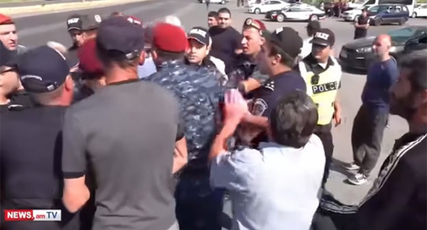 Villagers’ protest of in Armenia, June 16, 2025: screenshot of the video by the “News am TV”.