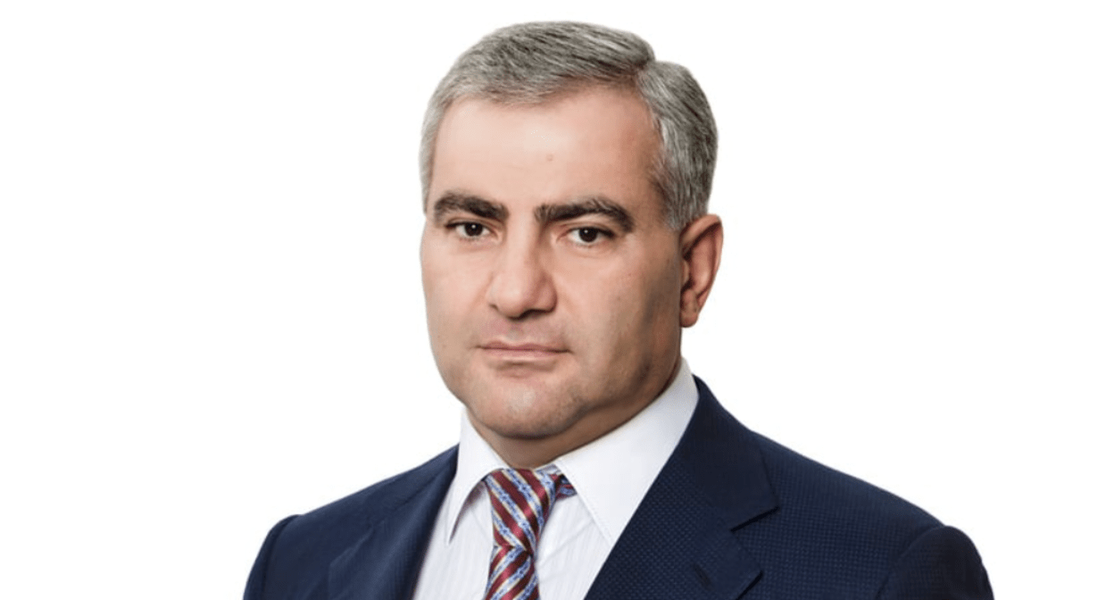 Samvel Karapetyan. Photo screenshot https://newsarmenia.am/news/armenia/v-erevanskom-osobnyake-milliardera-samvela-karapetyana-proizveden-obysk-mvd-video-/ Samvel Karapetyan. Photo screenshot https://newsarmenia.am/news/armenia/v-erevanskom-osobnyake-milliardera-samvela-karapetyana-proizveden-obysk-mvd-video-/