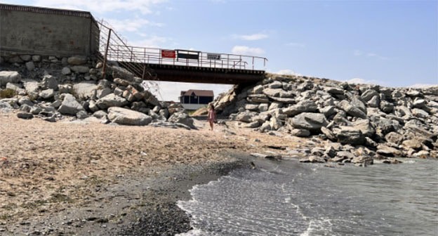 Women’s beach in Makhachkala. Photo by https://2gis.ru/makhachkala/gallery/firm/70000001023611171/photoId/30258560109542079 Women’s beach in Makhachkala. Photo by https://2gis.ru/makhachkala/gallery/firm/70000001023611171/photoId/30258560109542079