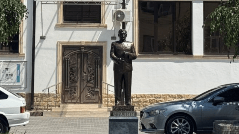 Monument to Joseph Stalin. Screenshot of a photo by the IA “Res” news agency dated June 21, 2025, https://t.me/ia_res/47081.
Monument to Joseph Stalin. Screenshot of a photo by the IA “Res” news agency dated June 21, 2025, https://t.me/ia_res/47081.