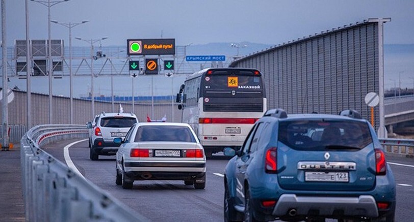 Cars on the Crimean Bridge. Photo: https://mintrans.gov.ru Cars on the Crimean Bridge. Photo: https://mintrans.gov.ru