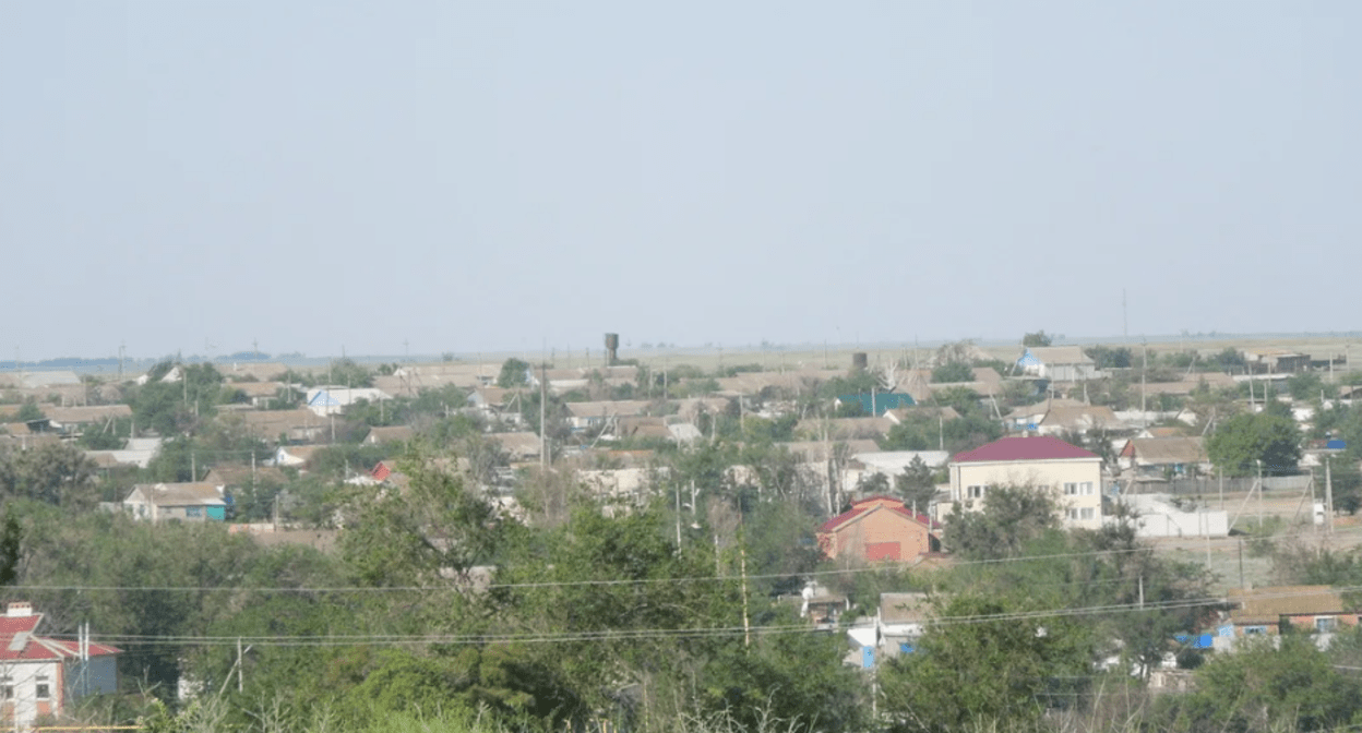 The village of Sadovoe. Photo: Doktor Kto https://foto-planeta.com/photo/583064.htm The village of Sadovoe. Photo: Doktor Kto https://foto-planeta.com/photo/583064.htm