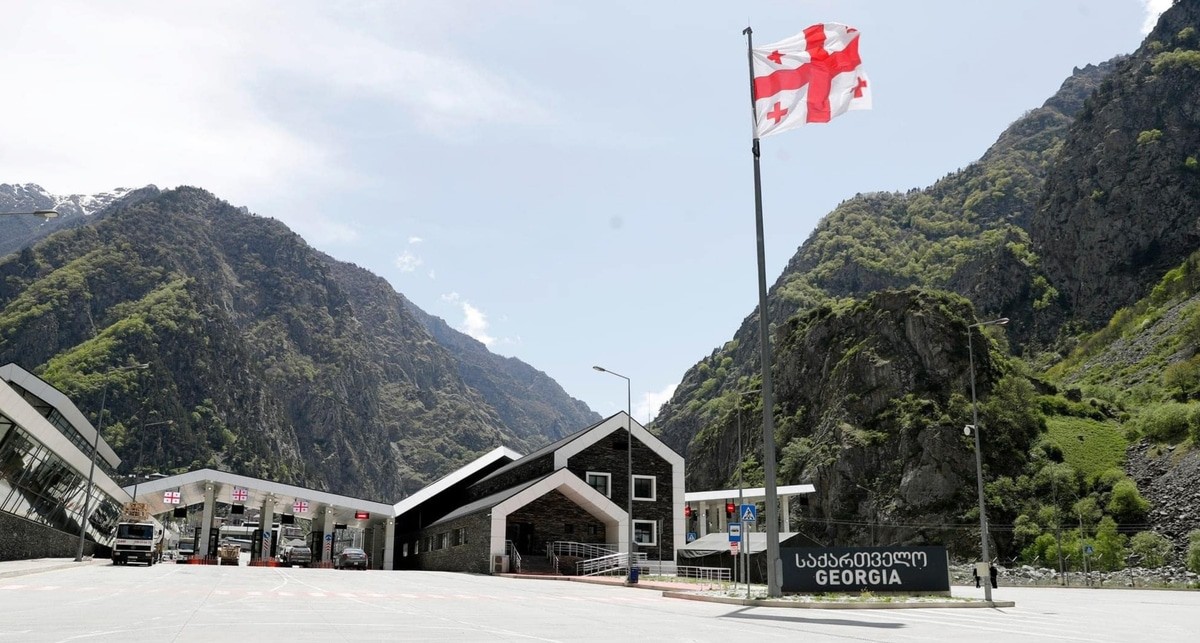Checkpoint "Dariali". Photo: "News-Georgia" https://www.newsgeorgia.ge/v-gruzii-objasnili-massovye-otkazy-vo-vezde-deportirovannym-rf-ukraincam-ugrozoj-gosbezopasnosti/