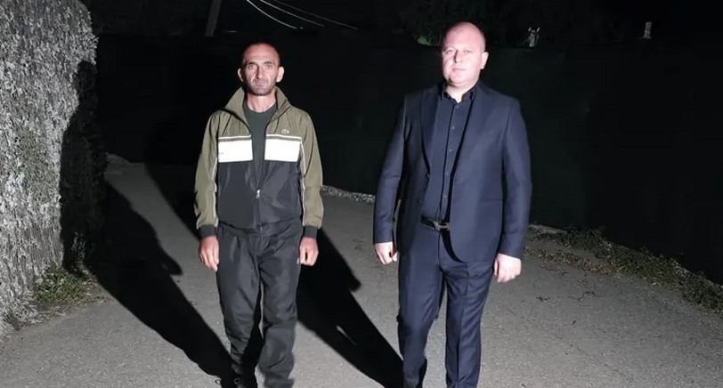 Hamlet Margvelashvili (left). Photo: https://www.interpressnews.ge
