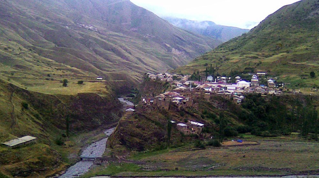 The village of Magar. Photo screenshot: https://blog.welcomedagestan.ru/dagestan/charodinskij/magar/#&gid=null&pid=1
