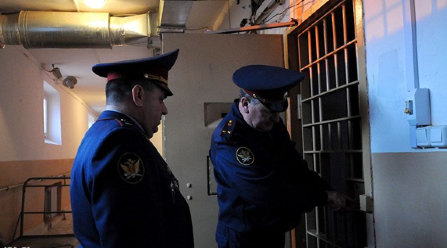 Detention center. Photo by Elena Sineok, Yuga.ru.