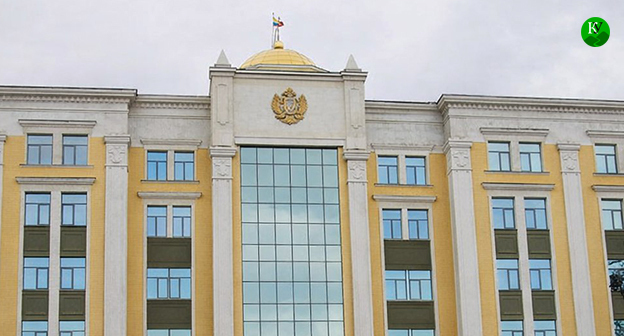 Southern District Military Court. Illustration by the "Caucasian Knot" AI-generated program Copilot.