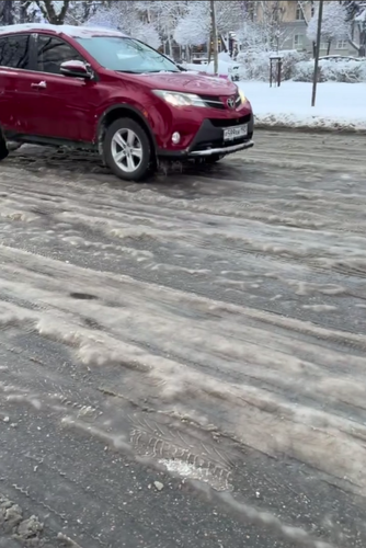 There are no snowplows on the streets of Krasnodar. Red Temnik (Alexander Safronov)/Telegram channel