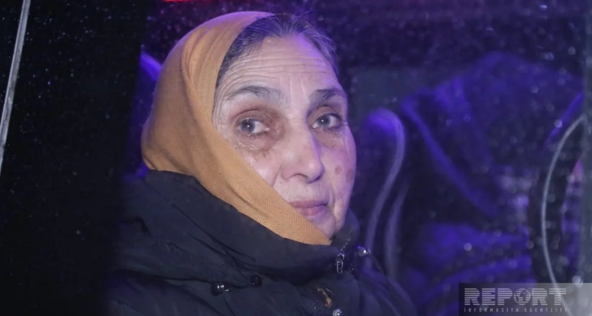 A former internally displaced person from the village of Khorovlu. February 25, 2026. Photo: Report https://report.az/ru/vnutrennyaya-politika/v-selo-horovlu-dzhebrailskogo-rajona-otpravlena-ocherednaya-gruppa-pereselencev