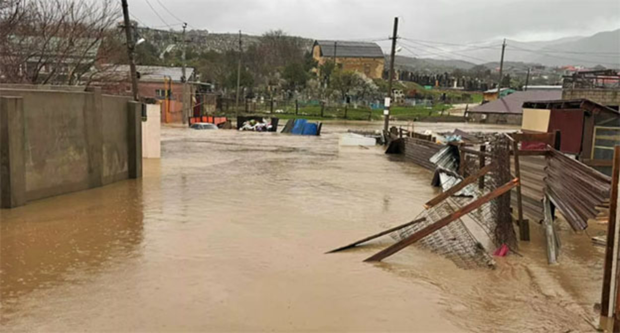 Flooding in Makhachkala, March 30, 2026. Photo: Dzhambulat Salavov/Telegram