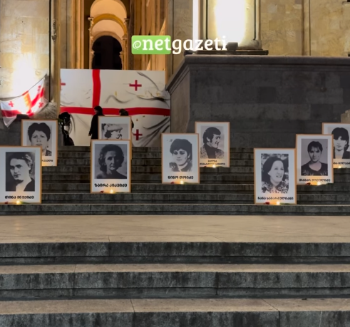 For the second year in a row, parents of prisoners of conscience will spend the night at the April 9 memorial on Rustaveli Avenue in Tbilisi. Photo: Netgazeti / Facebook