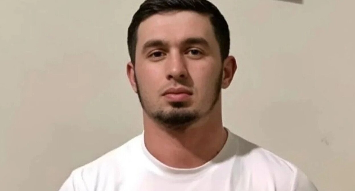Mansur Movlaev. Photo: Orda.kz https://orda.kz/chechenskogo-oppozicionera-otpravili-pod-arest-v-almaty-401794/
