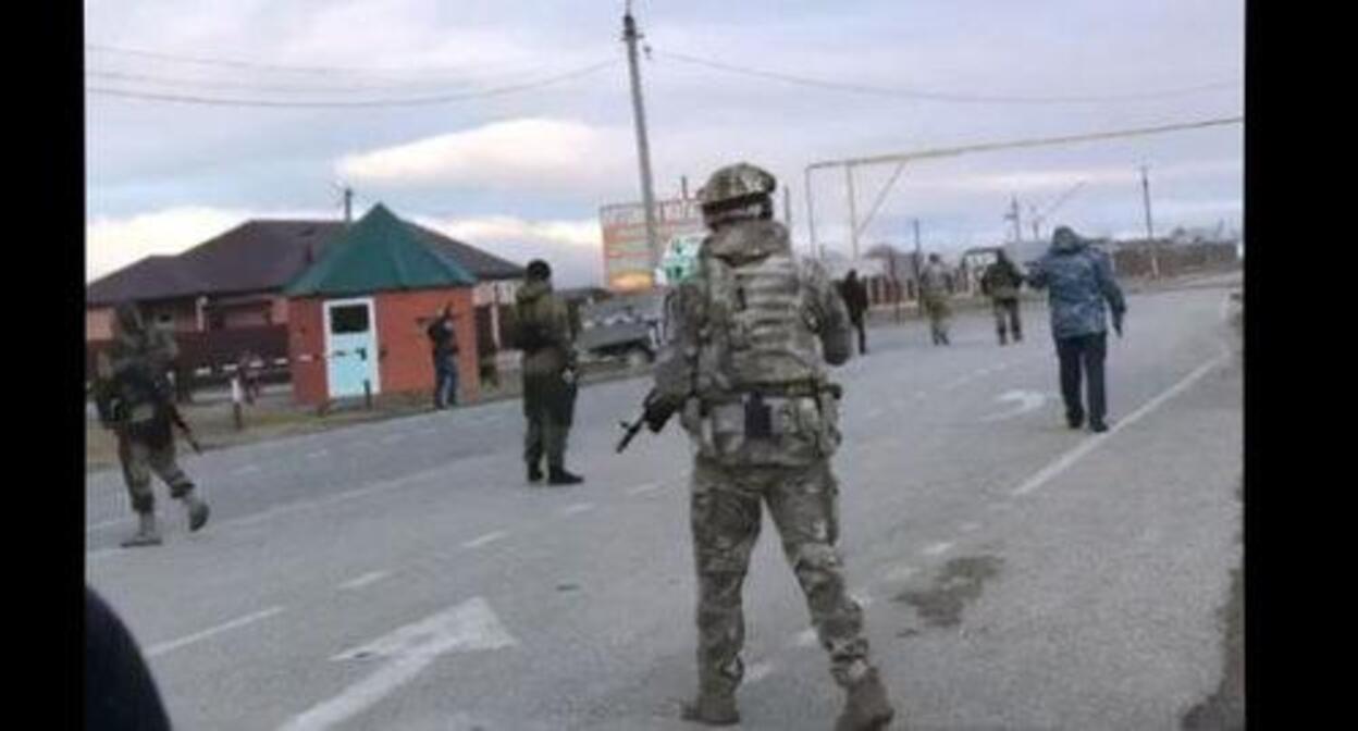 Security forces in Chechnya. November 2018. Video still from https://www.youtube.com/watch?v=ToyeRYr9UAQ Security forces in Chechnya. November 2018. Video still from https://www.youtube.com/watch?v=ToyeRYr9UAQ