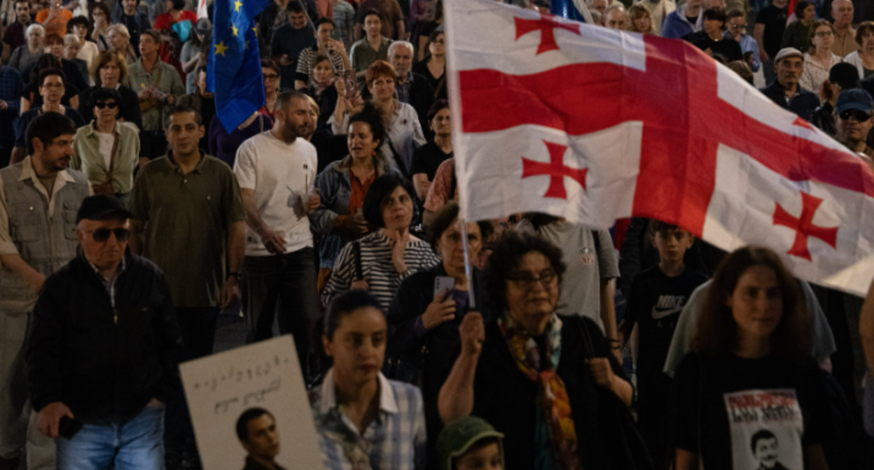 Participants in the anti-violence march in Tbilisi. Screenshot from Publika photo from June 6, 2026, https://www.facebook.com/photo?fbid=1779043180161891&set=pcb.1779043276828548 (Meta, the company that owns the social network, is banned in Russia).
