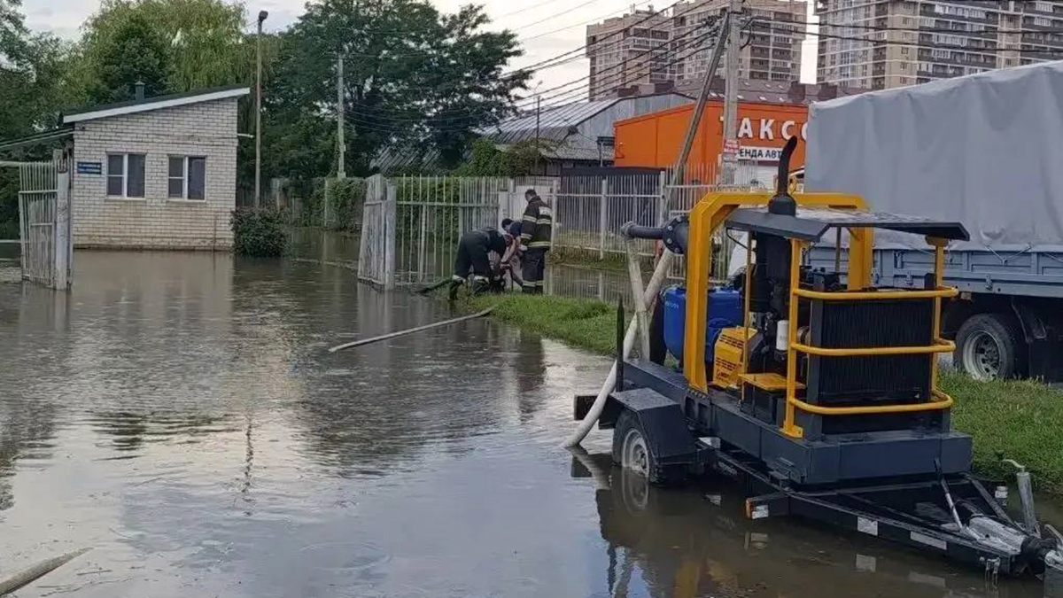 Flooding in Krasnodar. Photo: MCU Krasnodar https://t.me/mcu_krd Flooding in Krasnodar. Photo: MCU Krasnodar https://t.me/mcu_krd