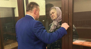 Zarema Musayeva and lawyer Alexander Savin. Screenshot of a photo by the Team Against Torture (designated a foreign agent) from March 5, 2026, https://t.me/no_torture/3821