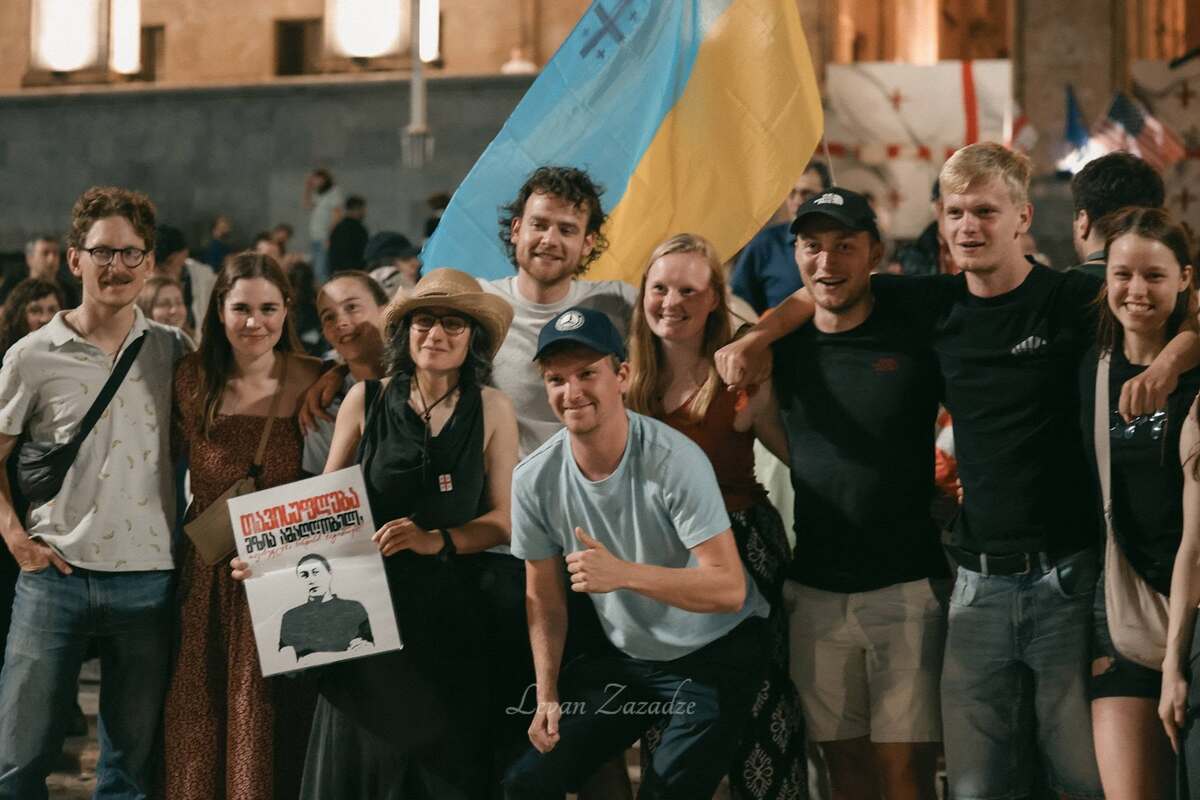 Protesters in Tbilisi expressed solidarity with convicted prisoner Nana Sander on the 574th day of uninterrupted protests. Photo: Levan Zazadze/ Facebook