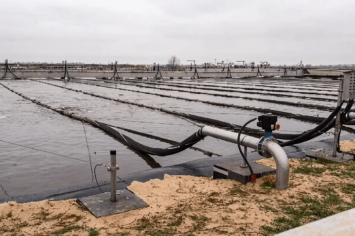Frame of the wastewater treatment facilities on Hungry Island in Volgograd. Photo: Height 102 / https://v102.ru/news/159477.html Frame of the wastewater treatment facilities on Hungry Island in Volgograd. Photo: Height 102 / https://v102.ru/news/159477.html