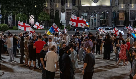 Protest action at the parliament of Georgia. Screenshot from Publika photo dated 15.07.26, https://www.facebook.com/photo?fbid=1813994173333458&set=a.715406393192247 (the activities of Meta, the owner of the social network, are banned in Russia) Protest action at the parliament of Georgia. Screenshot from Publika photo dated 15.07.26, https://www.facebook.com/photo?fbid=1813994173333458&set=a.715406393192247 (the activities of Meta, the owner of the social network, are banned in Russia)