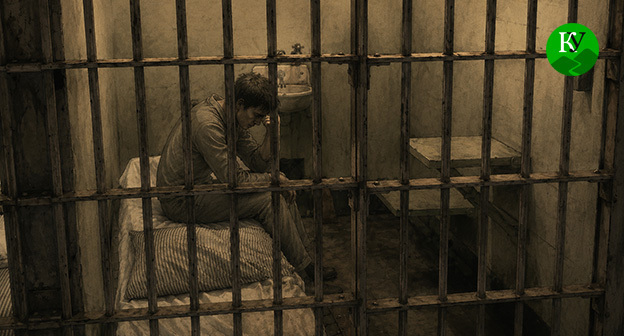 Inmate in a prison cell. Illustration created by "Caucasian Knot" using AI in the Copilot program.