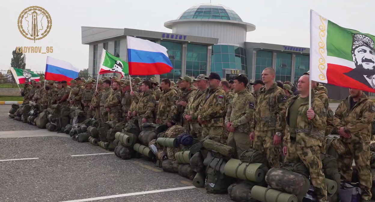 Military personnel at Grozny Airport. A frame from a video in Ramzan Kadyrov's Telegram channel. Military personnel at Grozny Airport. A frame from a video in Ramzan Kadyrov's Telegram channel.