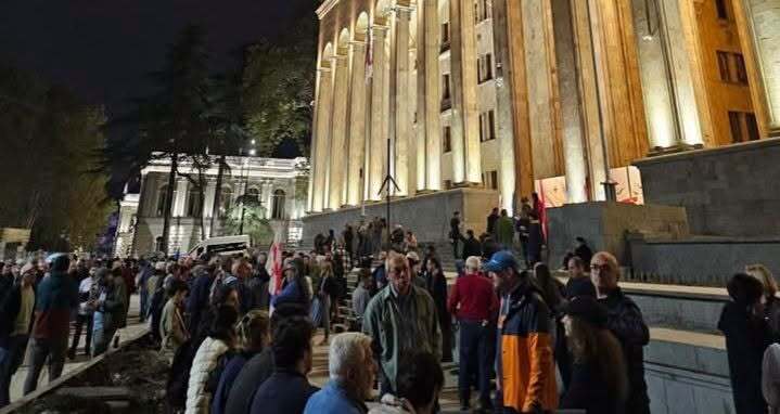 Protesters outside the parliament, October 20, 2026. Photo: Giorgi Mumladze / Facebook