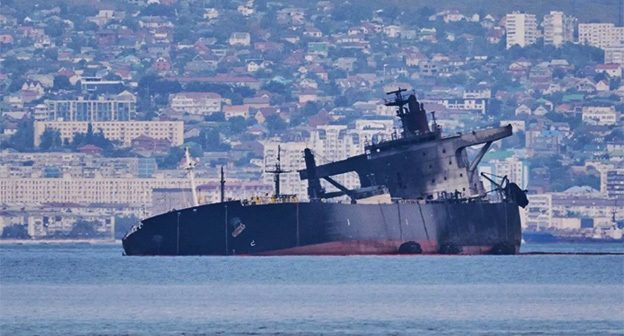 Aframax Rio tanker. Photo by Anton Bykov, Yuga.ru Aframax Rio tanker. Photo by Anton Bykov, Yuga.ru
