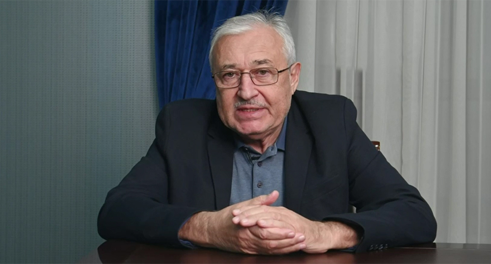 Christopher Mkhtaryan records a public apology to the residents of Abkhazia on camera. A frame from the video in the Telegram channel "News | Emergency Abkhazia".