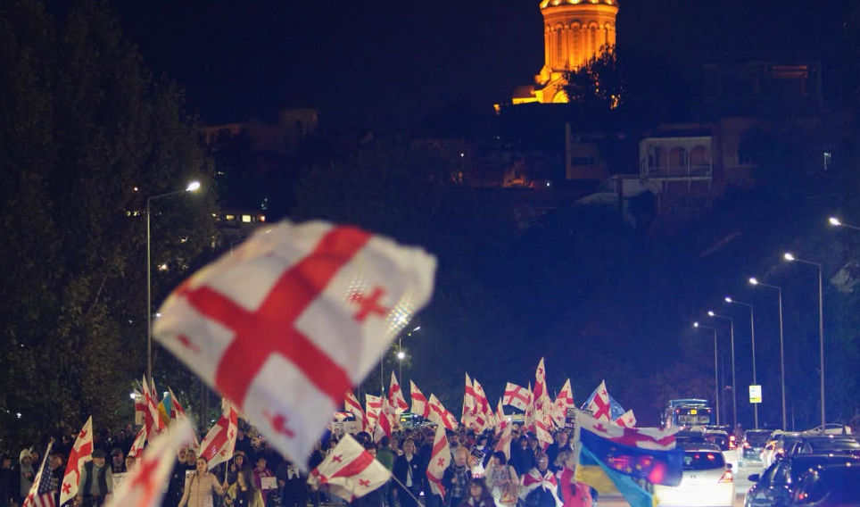 Participants of the march in Tbilisi. Screenshot from Mo Se's photo dated 31.10.26, https://www.facebook.com/photo/?fbid=4486621991652538&set=pcb.4486623771652360 (the activities of the Meta company, which owns the social network, are banned in Russia) Participants of the march in Tbilisi. Screenshot from Mo Se's photo dated 31.10.26, https://www.facebook.com/photo/?fbid=4486621991652538&set=pcb.4486623771652360 (the activities of the Meta company, which owns the social network, are banned in Russia)